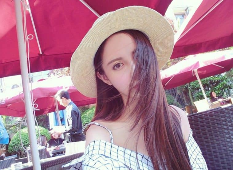 Tuổi 25 - Cái tuổi đứng giữa chênh vênh trong lựa chọn của cuộc đời lưng chừng tuổi 25